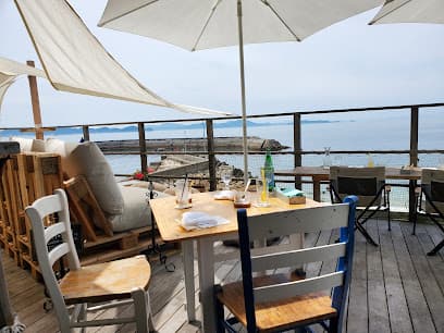 L'art de vie Beach Park & Cafe